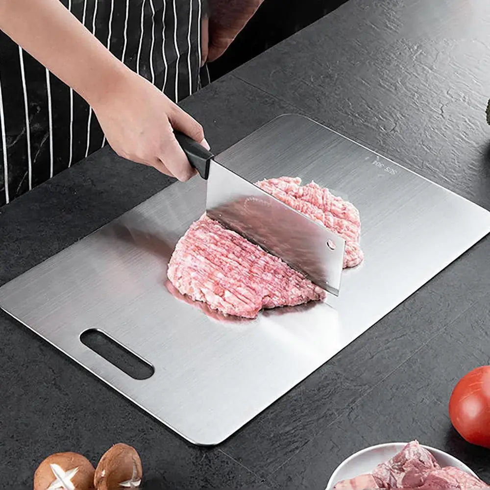 SteelEdge™ Titanium Cutting Board