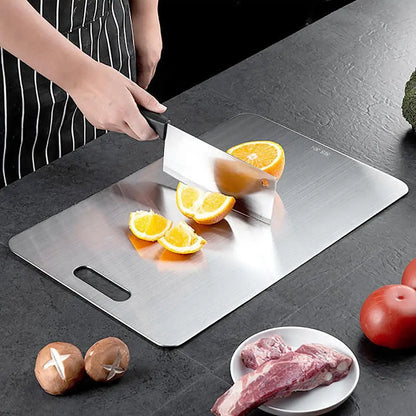 SteelEdge™ Titanium Cutting Board